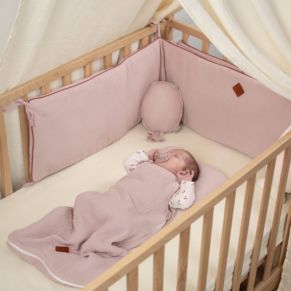 Tour de lit bébé universel gaze de coton rose 210x30 cm - image 2