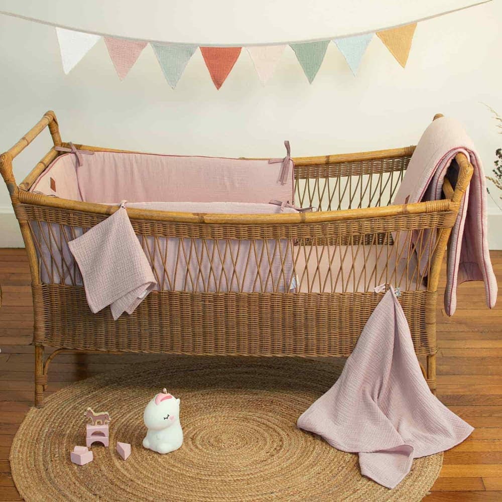 Tour de lit bébé universel gaze de coton rose 210x30 cm - image 3