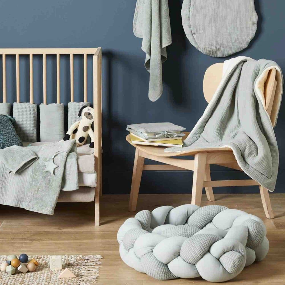 Tresse de lit bébé universelle nid d'abeille vert de gris 20x200 cm - image 2